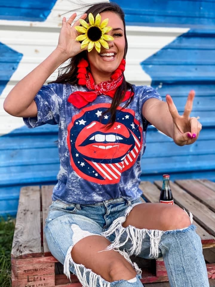 American Kiss Tee