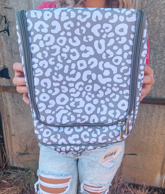 Smokey Leopard Hanging Travel Case